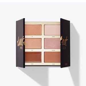 Tarteist Pro Glow highlight and coutour palette